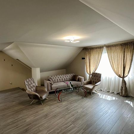Casa Cristina Villa Tuzla Esterno foto